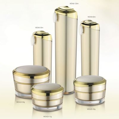 Bom preço. Frasco de creme acrílico quadrado dourado Frascos de embalagem cosmética WDA1-50g-a 72.5*62mm on-line